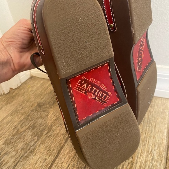 L’Artiste Spring Step Red Cookie Bootie Shoes - Picture 6 of 9